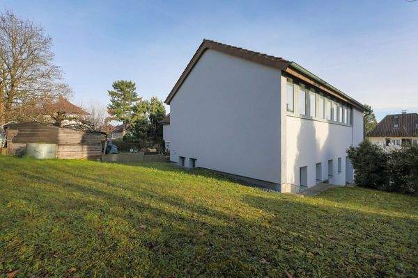 Rückansicht und Garten