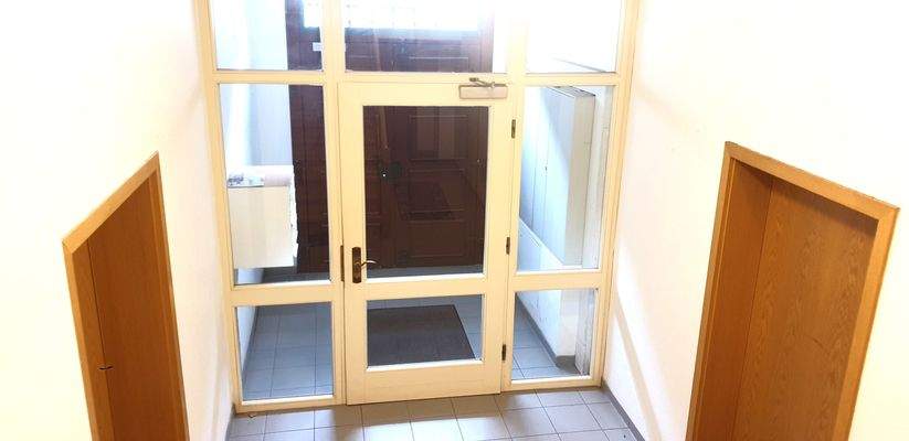 Eingangsbereich Hauptgebäude