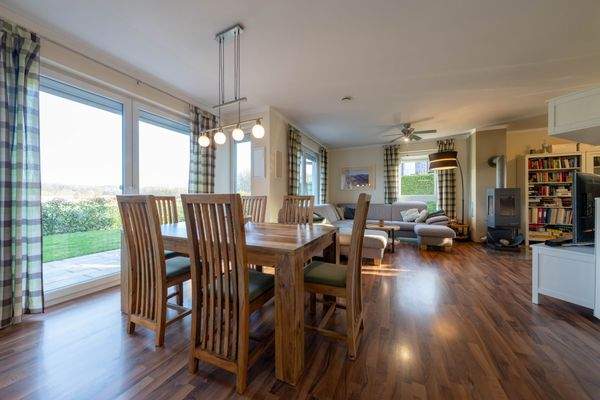 EG Wohn- und Essbereich 