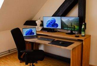 Schreibtischplätze 1