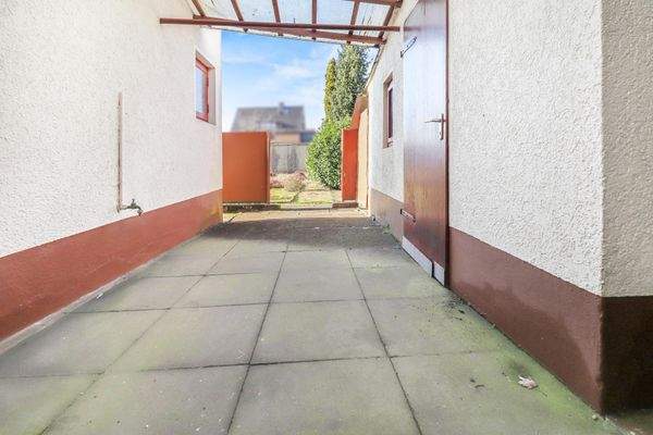 Überdachte Terrasse