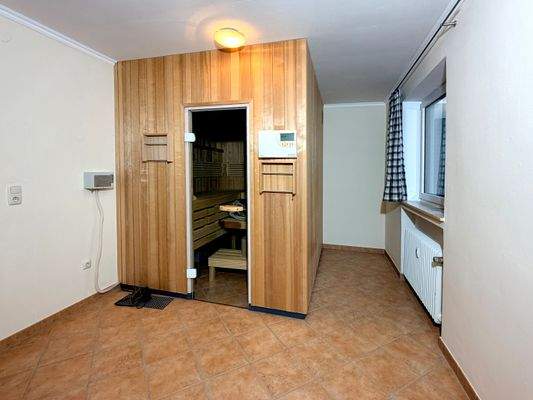 Schlafzimmer / Sauna OG