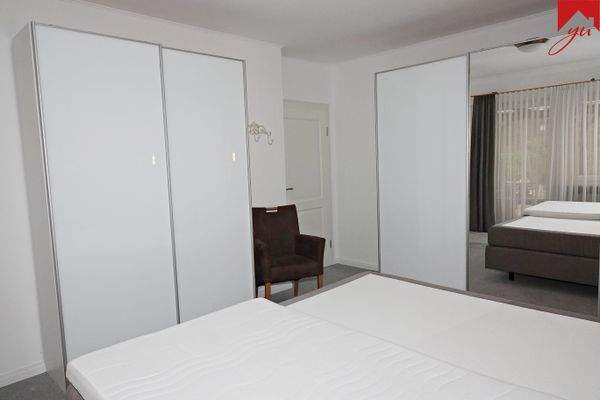 Schlafzimmer EG Bild III