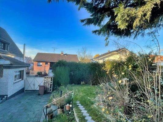 Blickrichtung Straße