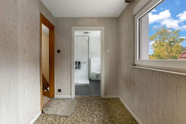 OG Ankleide mit Duschbad