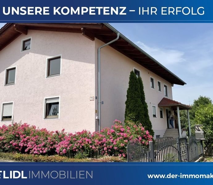 4 Zimmerwohnung mit Balkon Bad
