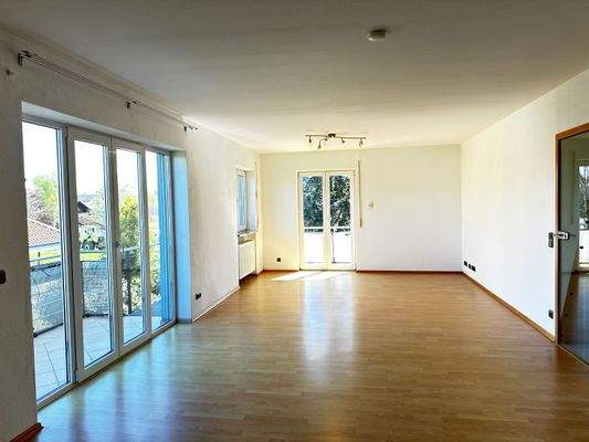 Wohnzimmer 1 OG-3.jpg