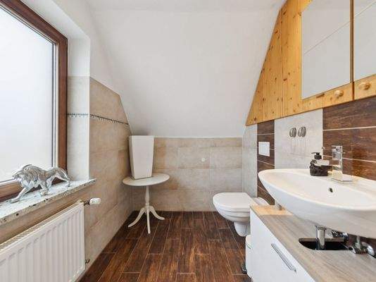 Badezimmer Dachgeschoss