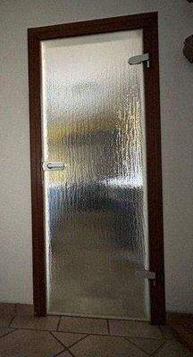 Teilweise Glasinnentüren