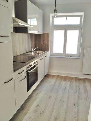 Küche mit Einbauküche