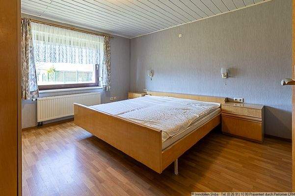 Schlafzimmer 1 EG