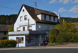Straßenansicht