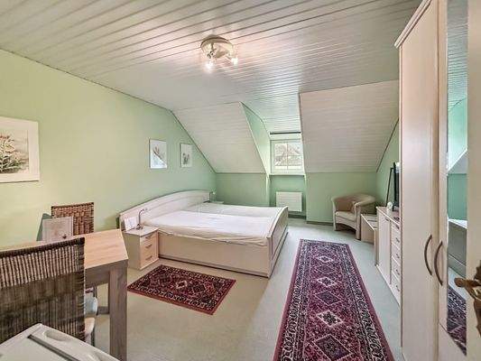 Schlafzimmer Ansicht 1