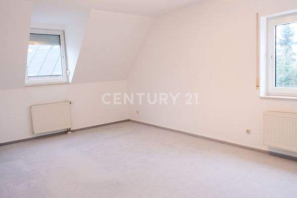 Schlafzimmer mit Tageslicht