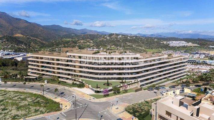 Apartments in a Complex with Rich Amenities in Estepona Malaga