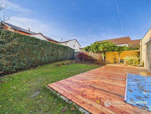 Terrasse mit Südgarten