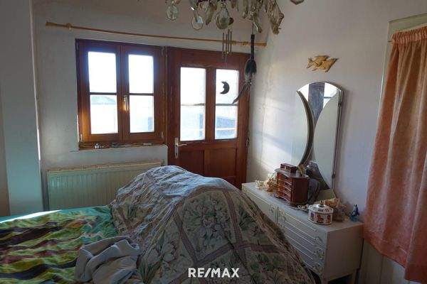 Zimmer OG mit Balkon