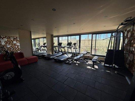 Unique Sea and Pool View Apartment in Demirtaş