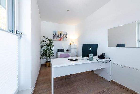 Arbeiten/Gast/Garderobe