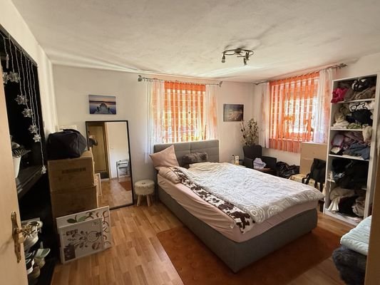 Schlafzimmer - EG
