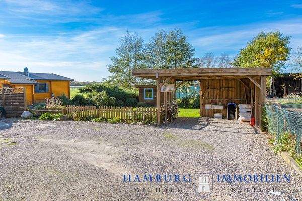 Stellplätze + Carport