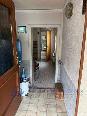 979d8b68-4fda-469d-ad3e-26a0c2a3ec5b