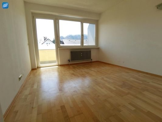 Zimmer 1 mit Zugang Balkon