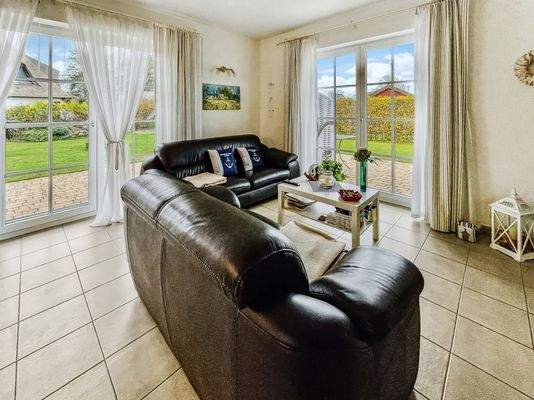 Wohnzimmer Ansicht 1