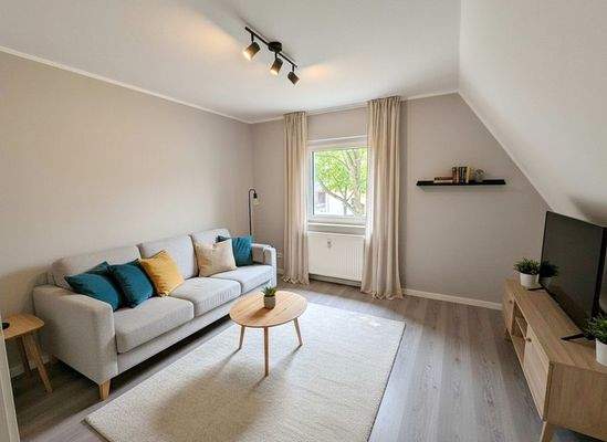 Dachgeschoss Wohnzimmer virtueller Renovierungsvor