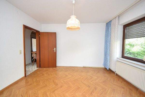 Schlafzimmer 1 von 2 OG