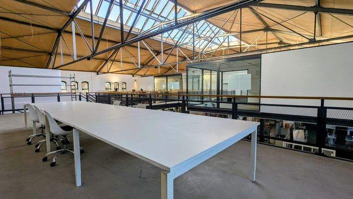 Schreibtischplätze 2