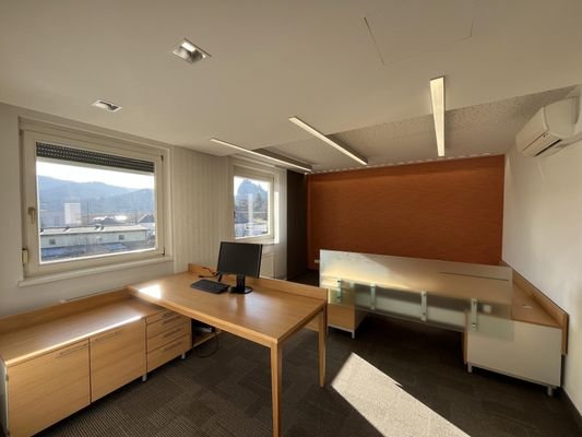 Büro 2