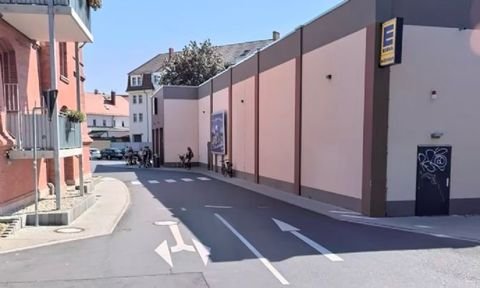 Torgau Garage, Torgau Stellplatz