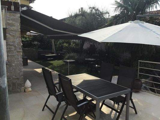 Terrazza e giardino piano terra 1.7.jpeg