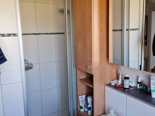 Bad mit Dusche
