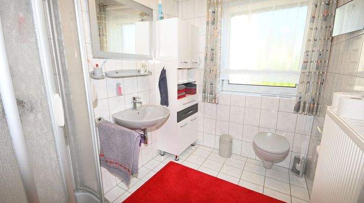 Duschbad im Erdgeschoss