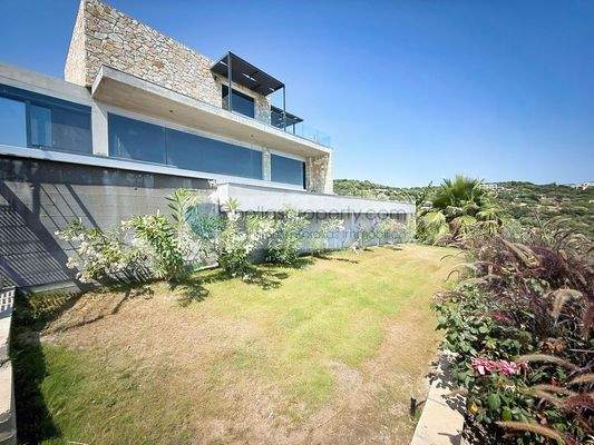 f52265441d8c47149992f89c9a3cad06-original