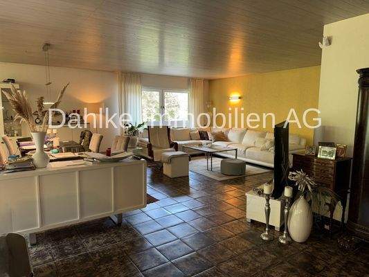 Wohn-/ Essbereich, Bild 1