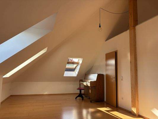 2. OG - Schlafzimmer 4