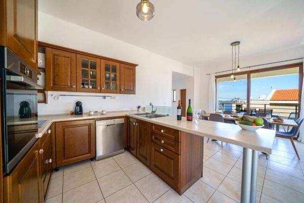 Kreta, Megala Chorafia: Villa mit Meerblick und separatem Apartment zu verkaufen