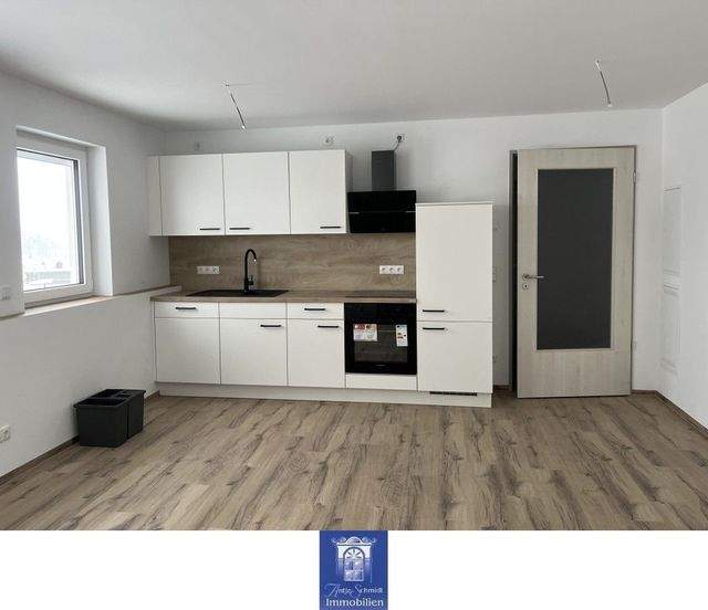 Charmante 2-Zimmerwohnung unterm Dach! Erstbezug nach hochwertiger Sanierung! - Foto 3