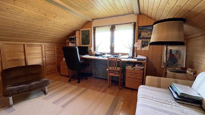 Kinderzimmer/ Büro, Dachgeschoss