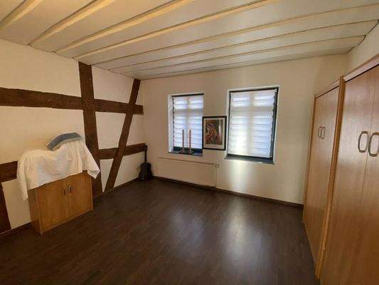 Einliegerwohnung - Wohn-& Schlafzimmer