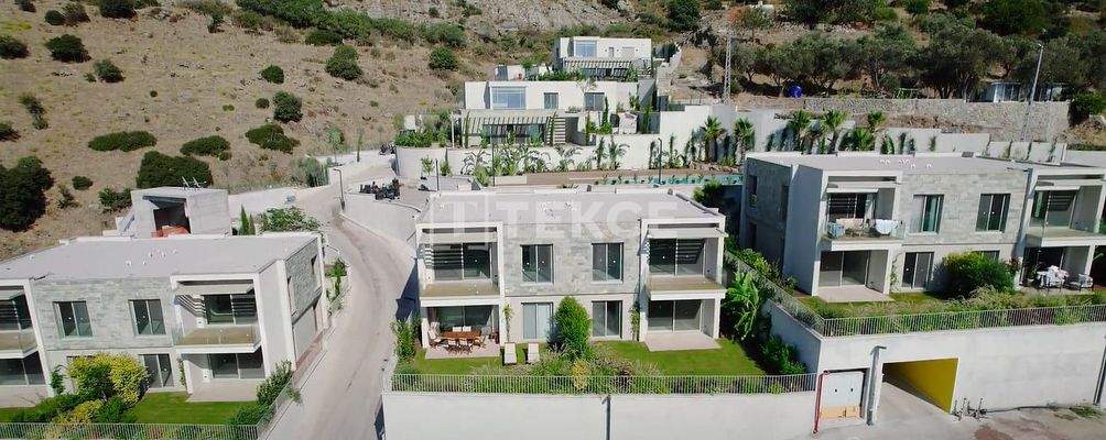 Chic Apartments in a Complex with a Pool in Bodrum