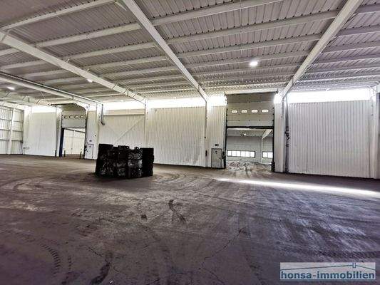 Halle 1 - Abschnitt Lager und Warenannahme