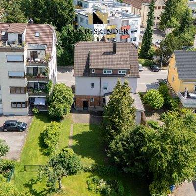 ...Blick oben mit Gartenbereich...