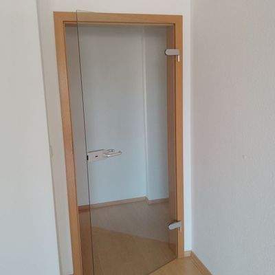 Glastür vom Flur ins Wohnzimmer