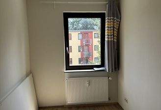 Büro / Schlafzimmer
