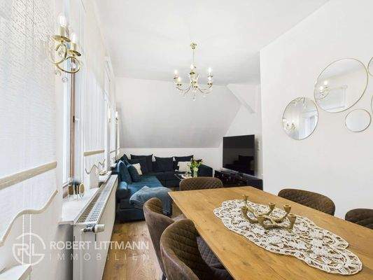 CAM04259G0-PR0083-STILL019