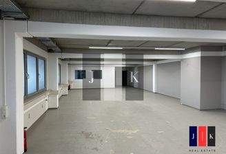 Halle Innenansicht 1